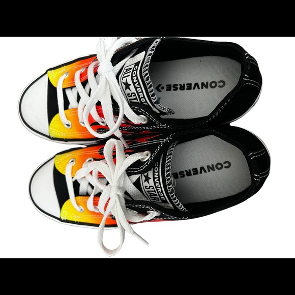 Converse Chuck Taylor All Star Flame Low Shoes Unisex GS Size 3 Women's Size 4.5 - Picture 5 of 9